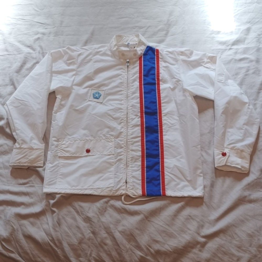 Vintage 1980s Avon Sportswear Toronto Nylon Chrysler Windbreaker Women's Medium